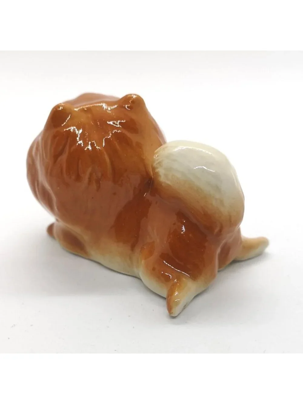 Charming Handmade Ceramic Pomeranian Figurine | Cute Dog Lover Shelf Decor